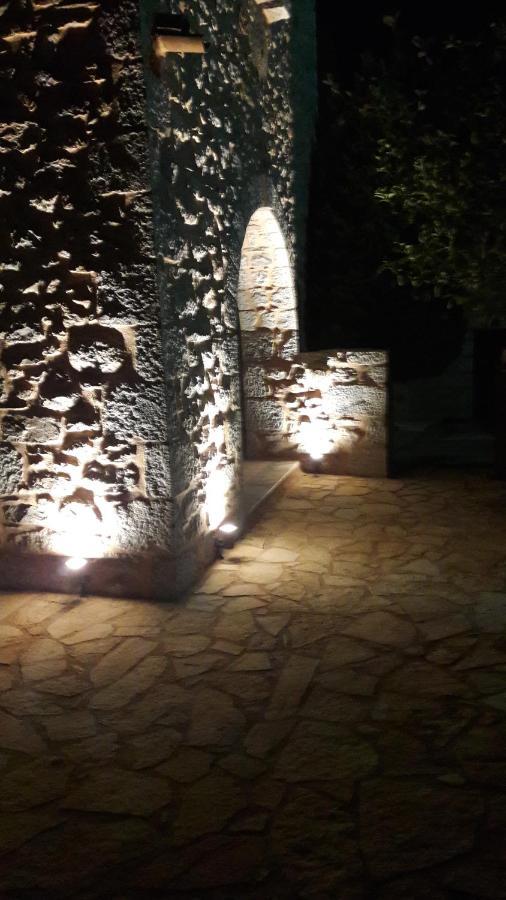 Mani Charabos * Agia Kiriaki (East Mani)